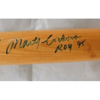 Marty Cordova Minnesota Twins Signed Rawlings Bat ROY 95 JSA Authenticated Marty Cordova Minnesota Twins Signed Rawlings Bat ROY 95 JSA Authenticated