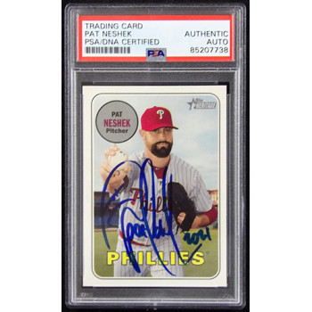 Pat Neshek Phillies Signed 2018 Topps Heritage Card #633 PSA Authenticated