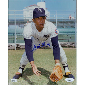 Sandy Alomar Sr. Chicago White Sox Signed 8x10 Glossy Photo JSA Authenticated Sandy Alomar Sr. Chicago White Sox Signed 8x10 Glossy Photo JSA Authenticated