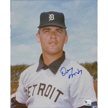 Denny McLain Detroit Tigers Signed 8x10 Glossy Photo Global GAI Authenticated Denny McLain Detroit Tigers Signed 8x10 Glossy Photo Global GAI Authenticated