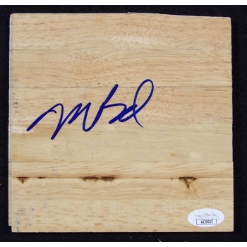 Mike Budenholzer Milwaukee Bucks Signed 6x6 Floorboard JSA Authenticated