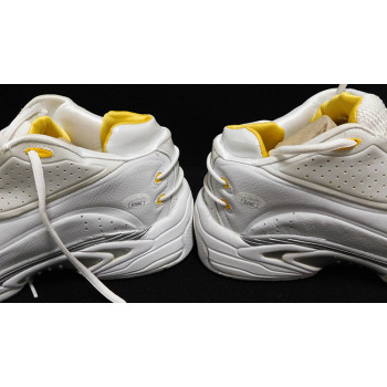 Shaquille O'Neal LA Lakers Signed Shaq Branded Pair of Shoes JSA Authenticated