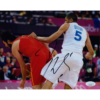 Nicolas Batum France Signed 8x10 Glossy Photo JSA Authenticated Nicolas Batum France Signed 8x10 Glossy Photo JSA Authenticated