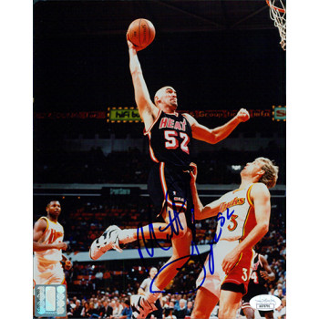 Matt Geiger Miami Heat Signed 8x10 Glossy Photo JSA Authenticated Matt Geiger Miami Heat Signed 8x10 Glossy Photo JSA Authenticated