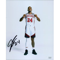 Javonte Green Chicago Bulls Signed 8x10 Glossy Photo JSA Authenticated Javonte Green Chicago Bulls Signed 8x10 Glossy Photo JSA Authenticated