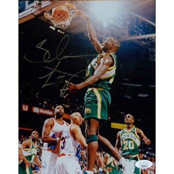 Shawn Kemp Seattle Supersonics Signed 8x10 Glossy Photo JSA Authenticated Shawn Kemp Seattle Supersonics Signed 8x10 Glossy Photo JSA Authenticated