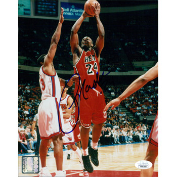 Jamal Mashburn Miami Heat Signed 8x10 Glossy Photo JSA Authenticated Jamal Mashburn Miami Heat Signed 8x10 Glossy Photo JSA Authenticated