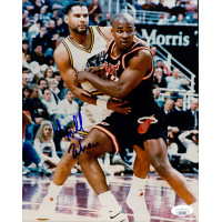 Harold Miner Miami Heat Signed 8x10 Glossy Photo JSA Authenticated Harold Miner Miami Heat Signed 8x10 Glossy Photo JSA Authenticated