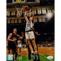 Eric Montross Boston Celtics Signed 8x10 Glossy Photo JSA Authenticated Eric Montross Boston Celtics Signed 8x10 Glossy Photo JSA Authenticated