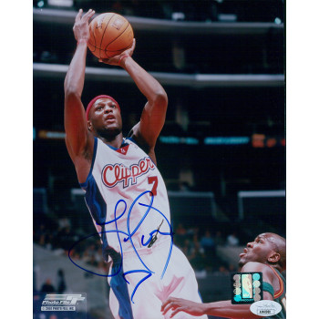 Lamar Odom Los Angeles Clippers Signed 8x10 Glossy Photo JSA Authenticated Lamar Odom Los Angeles Clippers Signed 8x10 Glossy Photo JSA Authenticated