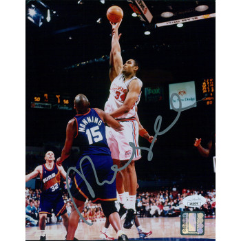 Michael Olowokandi Los Angeles Clippers Signed 8x10 Glossy Photo JSA Authentic Michael Olowokandi Los Angeles Clippers Signed 8x10 Glossy Photo JSA Authentic