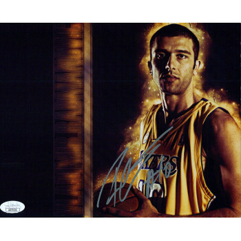 Vladimir Radmanovic Los Angeles Lakers Signed 8x10 Glossy Photo JSA Authentic Vladimir Radmanovic Los Angeles Lakers Signed 8x10 Glossy Photo JSA Authentic