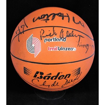 Portland Trail Blazers 1986-87 Team Signed Basketball Beckett Authenticated BAS