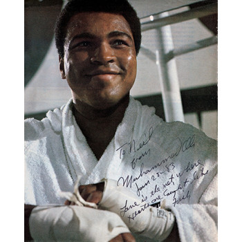 Muhammad Ali Signed Vintage 8x10 Color Magazine Page JSA Authenticated RARE