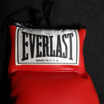 Michael Buffer Announcer Signed Red Everlast Boxing Glove JSA Authenticated