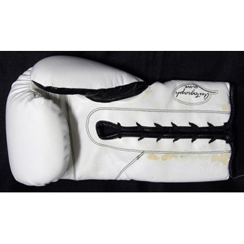 Sergio Martinez Boxer Signed White Reyes Boxing Glove PSA Authenticated DMG