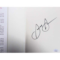 Sean Spicer Signed The Briefing: Politics Press The President HC Book JSA Authen