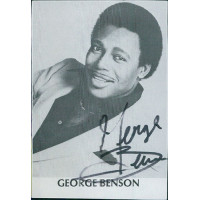 George Benson Jazz Musician Signed 2.25x3.25 Cut Page JSA Authenticated George Benson Jazz Musician Signed 2.25x3.25 Cut Page JSA Authenticated