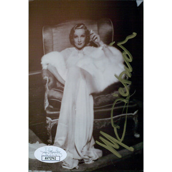 Marlene Dietrich Actress Signed 3.5x5.25 Glossy Photo JSA Authenticated Marlene Dietrich Actress Signed 3.5x5.25 Glossy Photo JSA Authenticated