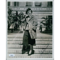 Joan Fontaine Actress Signed 8x10 Glossy Photo JSA Authenticated Ink Marks Joan Fontaine Actress Signed 8x10 Glossy Photo JSA Authenticated Ink Marks