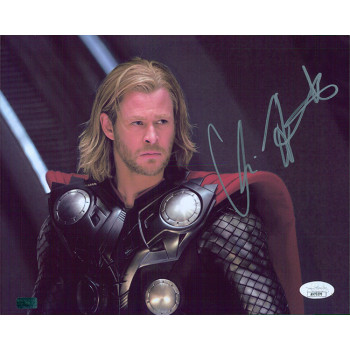 Chris Hemsworth Thor Actor Signed 8x10 Matte Photo JSA Authenticated