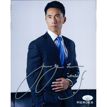 James Kyson Lee Heroes Actor Signed 8x10 Cardstock Photo JSA Authenticated James Kyson Lee Heroes Actor Signed 8x10 Cardstock Photo JSA Authenticated