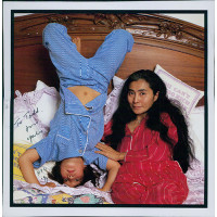 Yoko Ono John Lennon's Beatles Wife Signed 7.25x7.25 Photo JSA Authenticated Yoko Ono John Lennon's Beatles Wife Signed 7.25x7.25 Photo JSA Authenticated