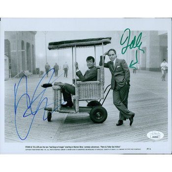 Penn Jillette and Teller Magicians Signed 8x10 Glossy Photo JSA Authenticated Penn Jillette and Teller Magicians Signed 8x10 Glossy Photo JSA Authenticated