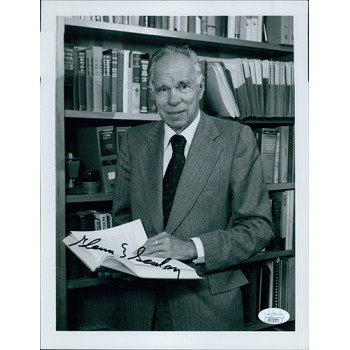 Glenn Seaborg Chemist Signed 8.5x11 Glossy Cardstock Photo JSA Authenticated Glenn Seaborg Chemist Signed 8.5x11 Glossy Cardstock Photo JSA Authenticated