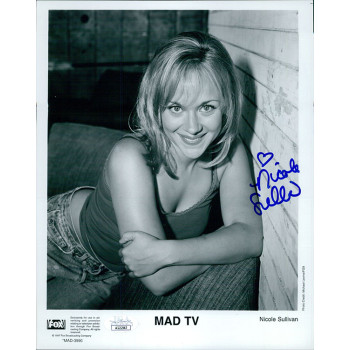 Nicole Sullivan MAD TV Actress Signed 8x10 Glossy Photo JSA Authenticated Nicole Sullivan MAD TV Actress Signed 8x10 Glossy Photo JSA Authenticated