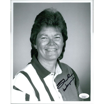 Sandra Haynie LPGA Golfer Signed 8x10 Glossy Photo JSA Authenticated Sandra Haynie LPGA Golfer Signed 8x10 Glossy Photo JSA Authenticated