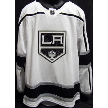 Los Angeles Kings 2022-23 Team Signed Adidas Authentic Jersey JSA Authenticated