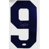 Doug Gilmour Toronto Maple Leafs Signed Jersey Number JSA Authenticated