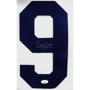 Doug Gilmour Toronto Maple Leafs Signed Jersey Number JSA Authenticated