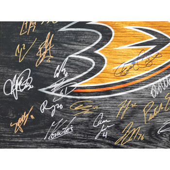 Anaheim Ducks 2018-19 Team Signed 16x20 Matte Photo JSA Authenticated