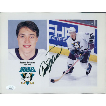 Teemu Selanne Anaheim Ducks Signed 8.5x11 Cardstock Promo Photo JSA Authentic