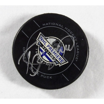 Teemu Selanne Anaheim Ducks Signed Official Game Hockey Puck JSA Authenticated