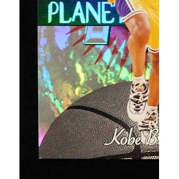 Kobe Bryant 1997/1998 Skybox Metal Universe Planet Metal Rare Insert Card #3 NM Kobe Bryant 1997/1998 Skybox Metal Universe Planet Metal Rare Insert Card #3 NM