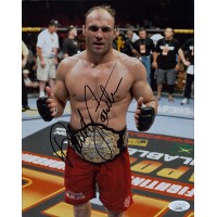 Randy Couture UFC MMA Fighter Signed 8x10 Matte Photo JSA Authenticated Randy Couture UFC MMA Fighter Signed 8x10 Matte Photo JSA Authenticated