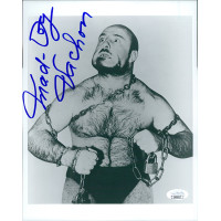Maurice Mad Dog Vachon AWA Wrestler Signed 8x10 Glossy Photo JSA Authenticated Maurice Mad Dog Vachon AWA Wrestler Signed 8x10 Glossy Photo JSA Authenticated